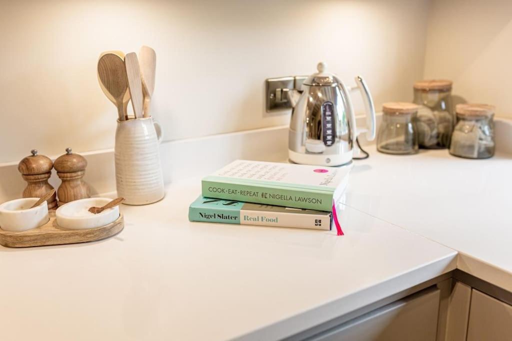East Barn Cottage - Refurbished Barn Conversion! Weston Subedge Экстерьер фото