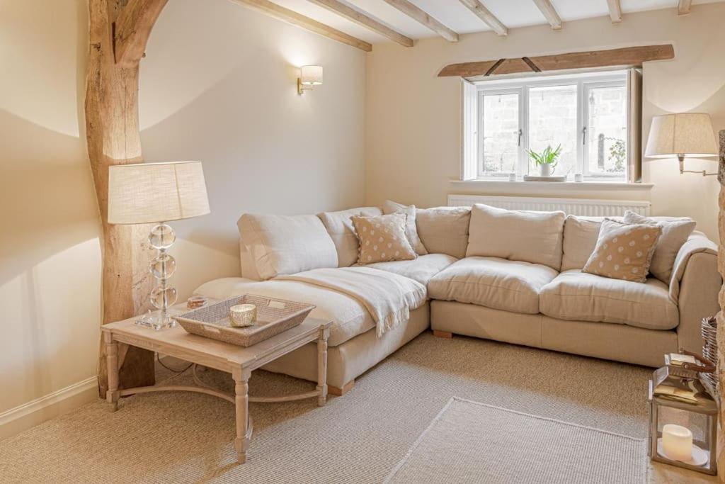 East Barn Cottage - Refurbished Barn Conversion! Weston Subedge Экстерьер фото